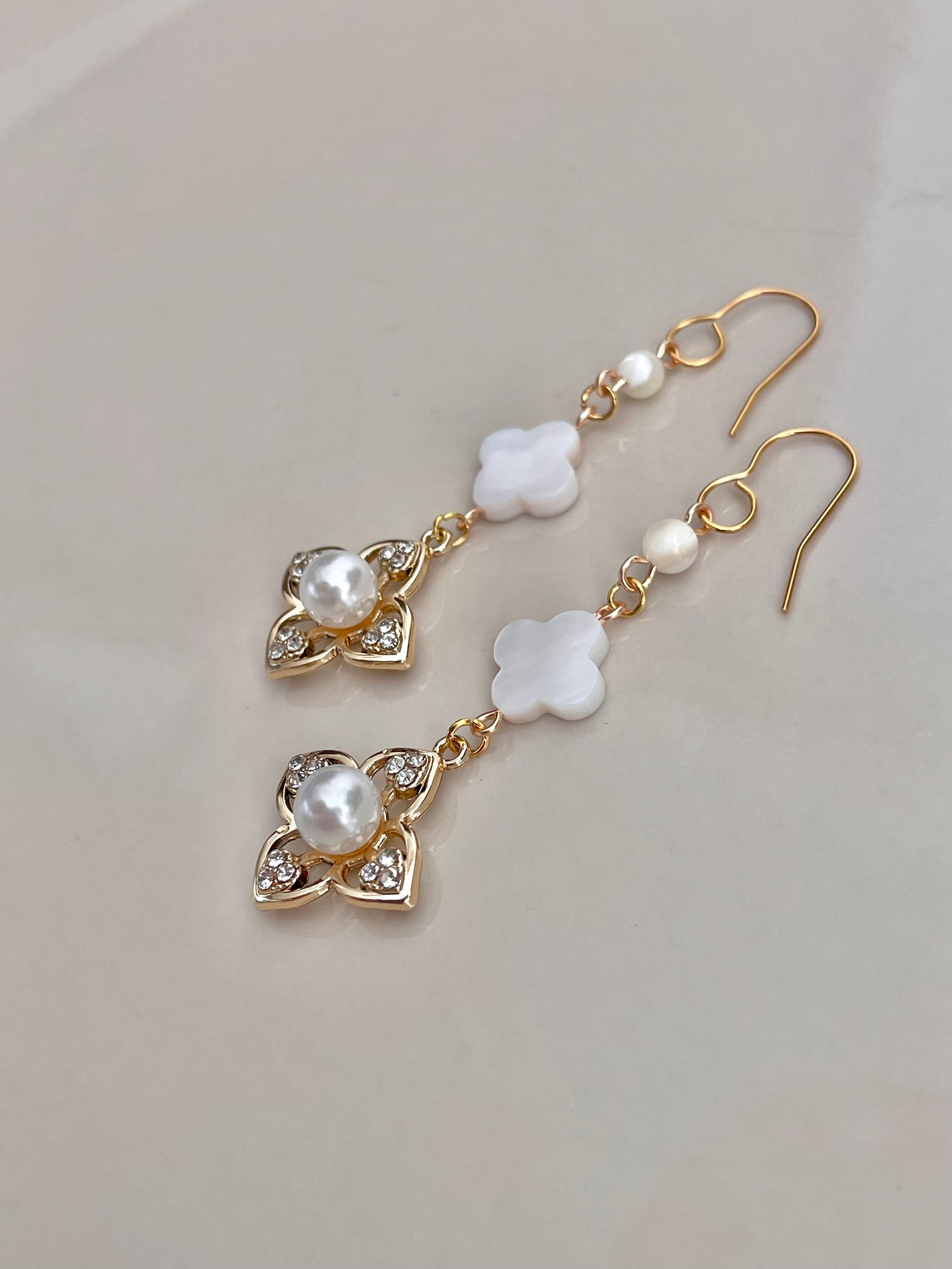 Pearl Clover Dangle Drop earrings, Natural fresh water pearl, handmade in Finland