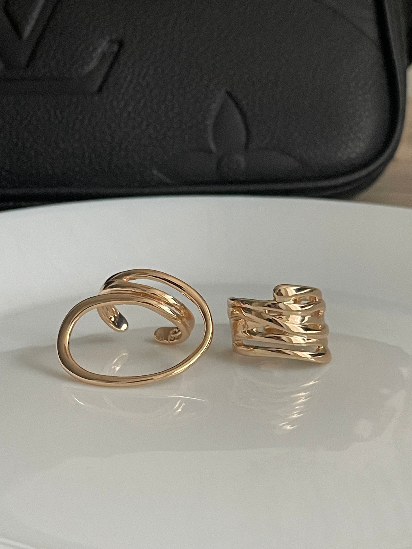 Adjustable Gold jewelry set, Irregular unique design Y2K stacking rings, geometric accessories, liquid metal jewelry bracelet