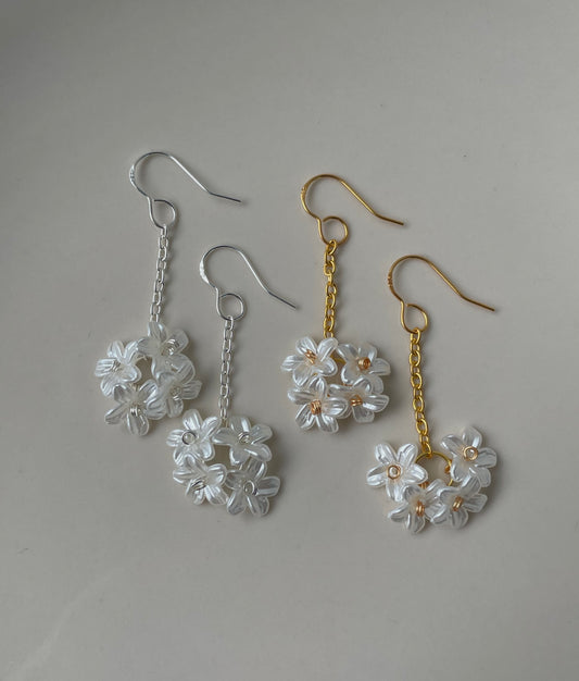 Elegant Flower Dangle Drop earrings, Floral earrings