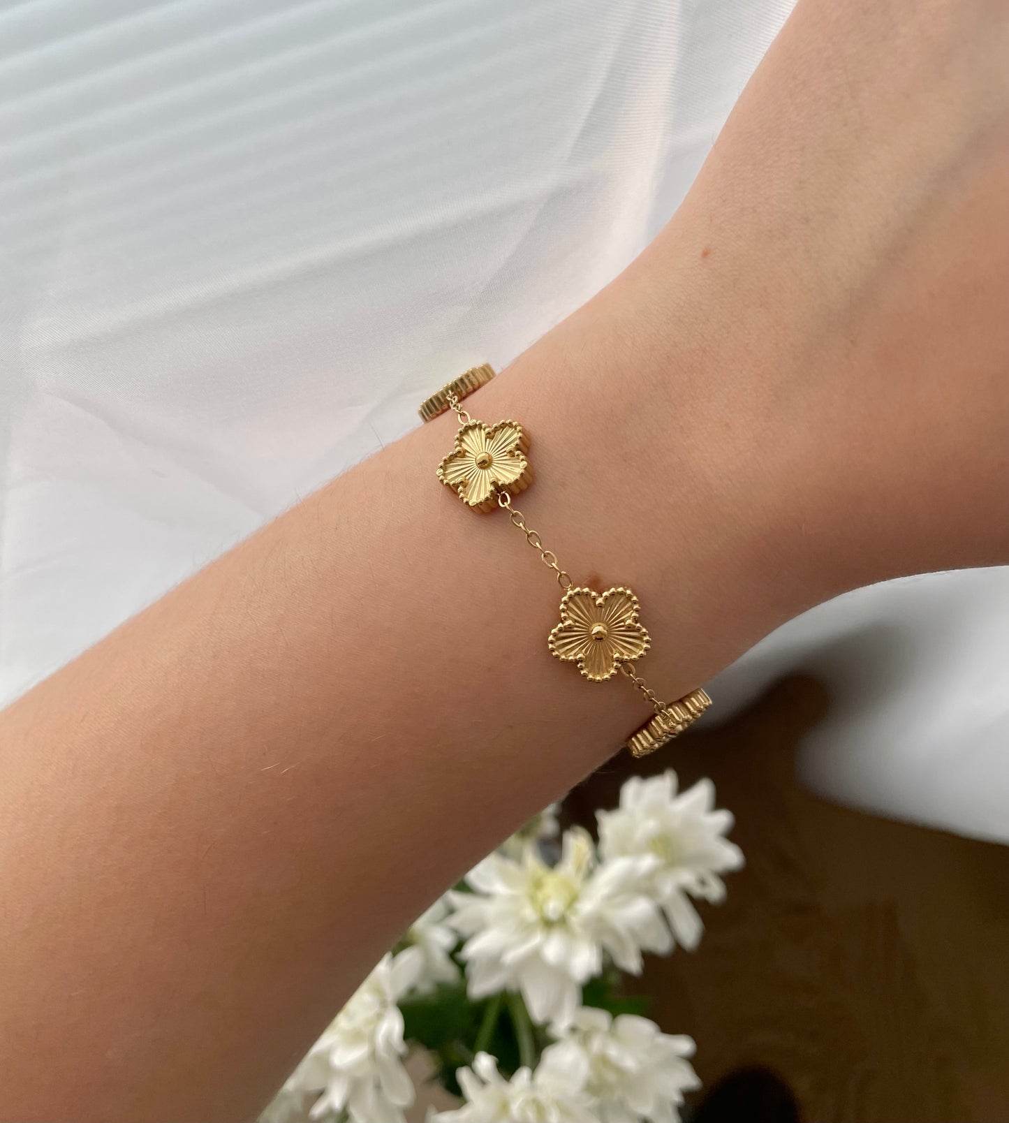 Clover flower bracelet, stainless steel, golden jewelry, trendy