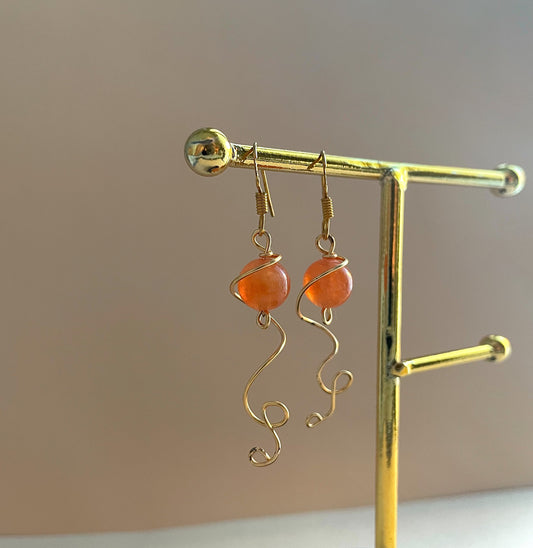 Orange Sun Stone swirl earrings, gemstone dangle earrings, wire wrapped earrings, 925 silver earrings, stone earrings, wire wrapped jewerly