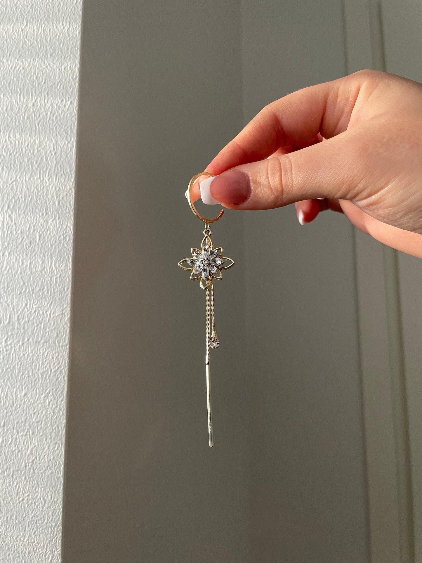 Gold Sparkling Flower tassel earrings, Long Dangle Gold Star Drops, Hoops with dangling diamonds, Diamond flower 